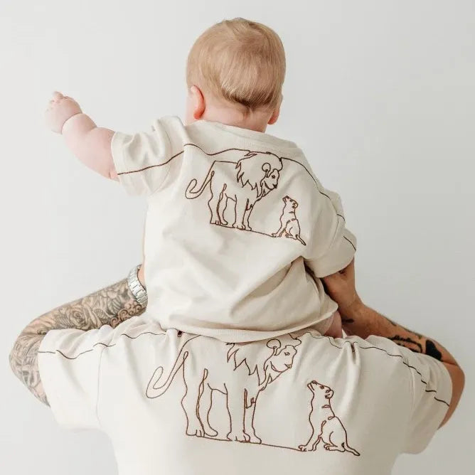 Lion Doodle Oversized T-Shirts